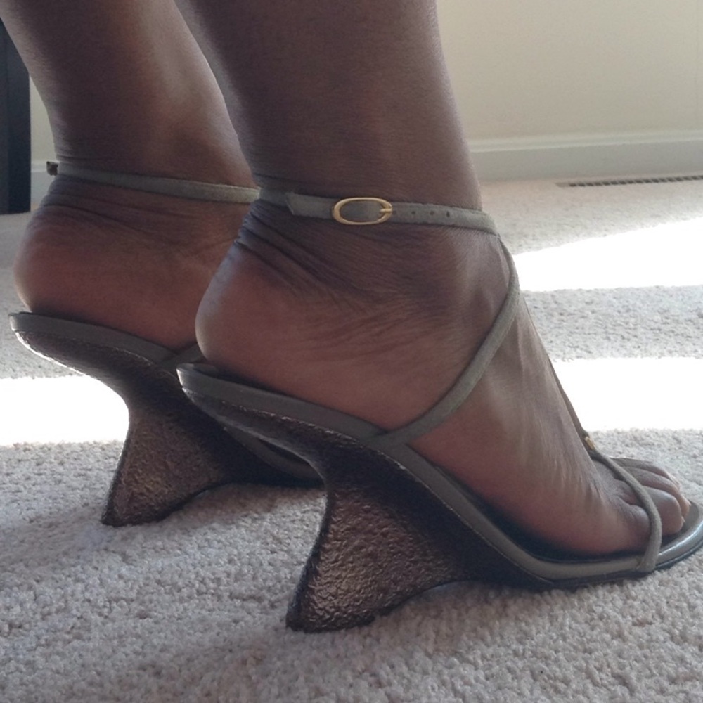 Giuseppe Zanotti wedge heels - Picture 2 of 4